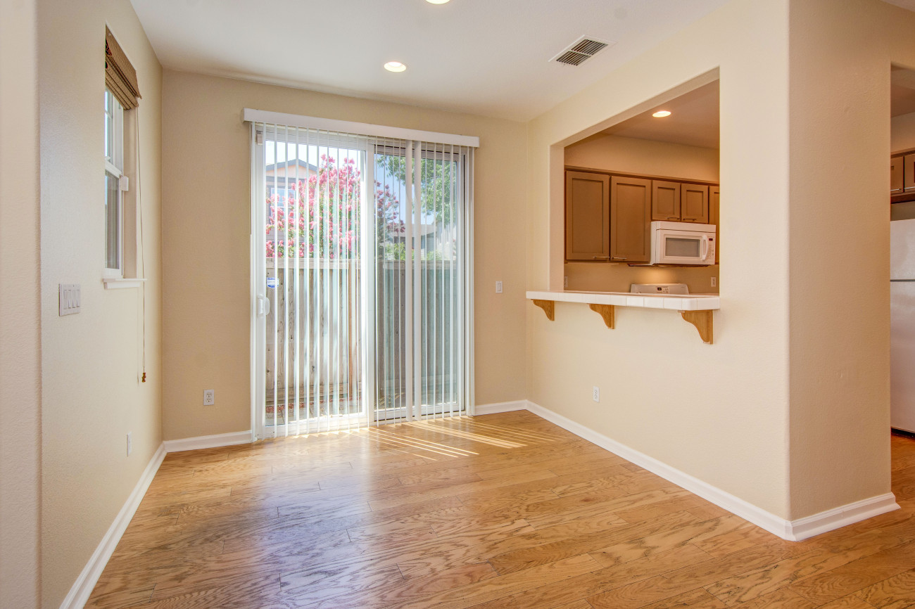 1650 Glenmore-11.jpg